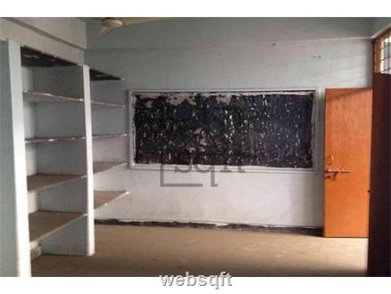 Commercial building for Rent
